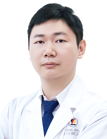 手机端-首页医生谢翔23.jpg